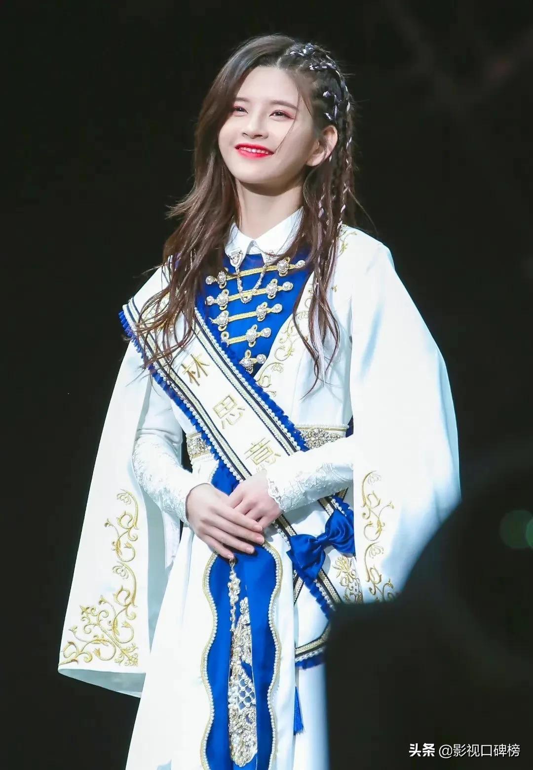 林思意和鞠婧祎关系_林思意图片_林思意