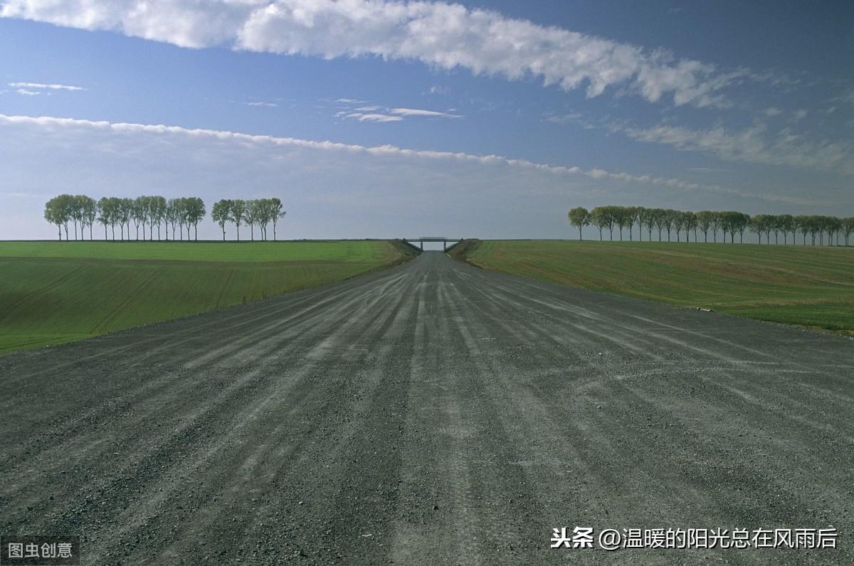 生辰八字万年历查询_生辰八字查询农历在线查询_生辰八字日历年表