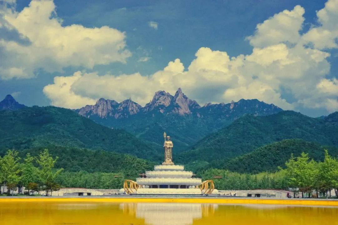 佛教名山是哪五大山_佛教四大名山_佛教名山是哪四大山