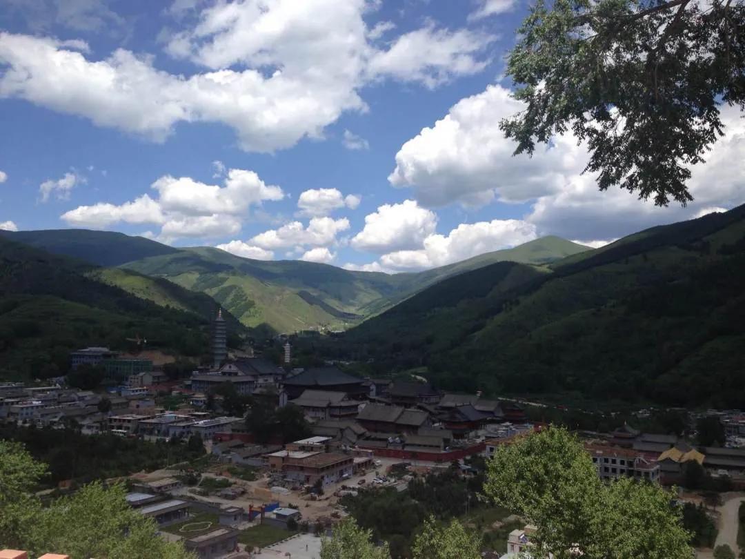 佛教名山是哪五大山_佛教四大名山_佛教名山是哪四大山