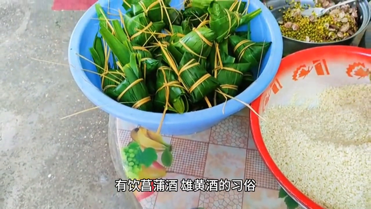 农历月日是星期几_节日农历是几月几日_农历8月15是什么节日啊