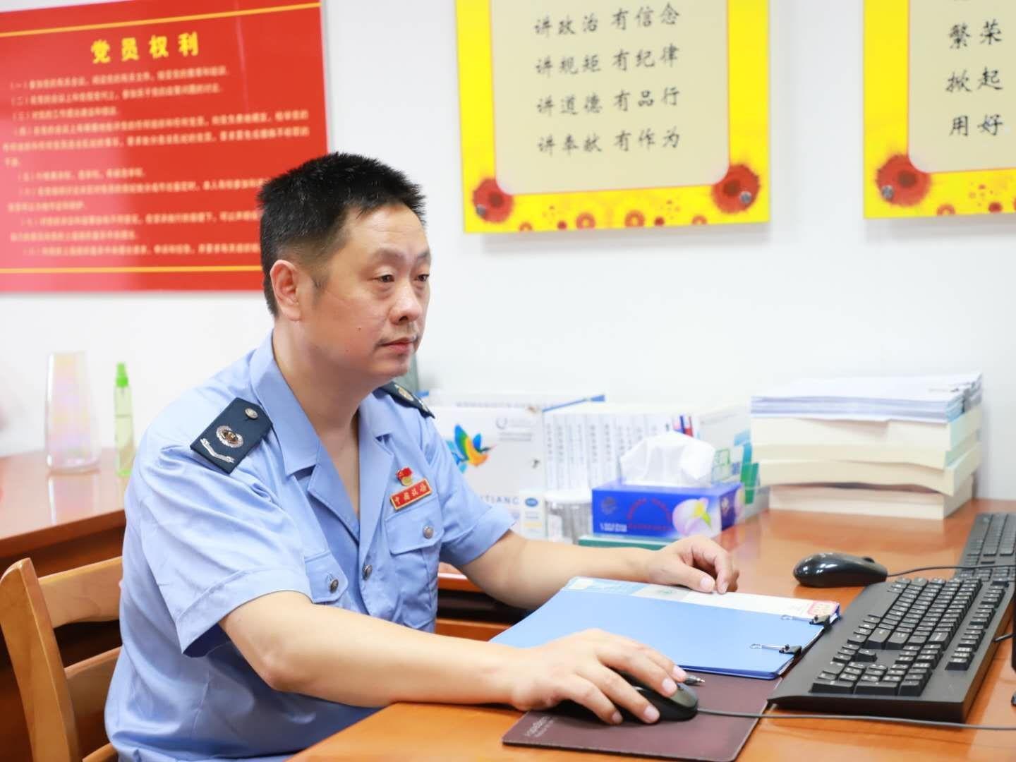 皓字取名的寓意男孩_皓然_皓圣种植体多少钱一颗牙