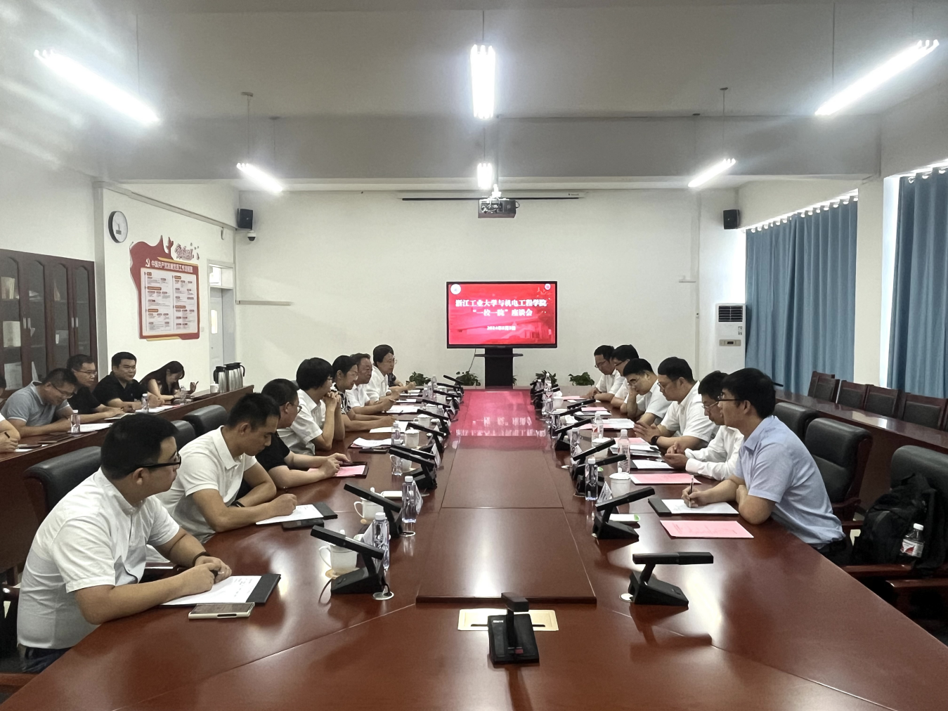 电子科技大学工程技术学院_电子科技大学计算机科学与工程学院_电子工程与计算机科学系