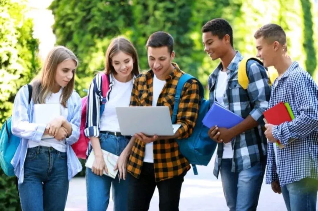 电子科技大学计算机科学与工程学院_电子科技大学工程技术学院_电子科大计算机科学与工程