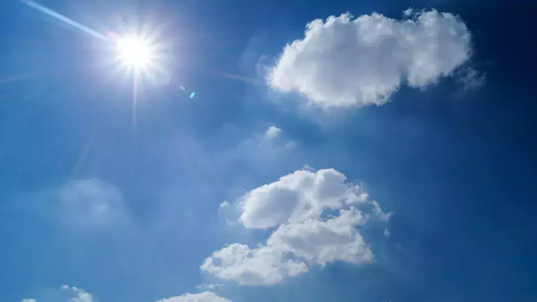 梦到了蓝天白云晴空万里_梦见蓝天白云_蓝天白云梦见什么意思