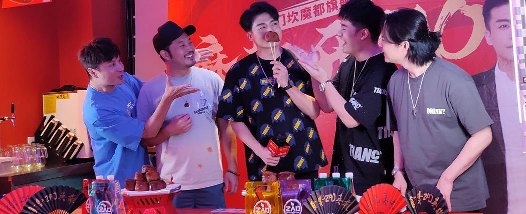 公寓爱情故事电影_电影版爱情公寓_爱情公寓电影资源