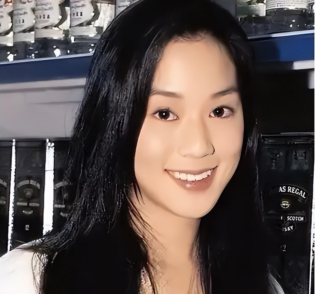 徐子淇父母资料_徐子淇个人资料_徐子淇老公李家诚资料