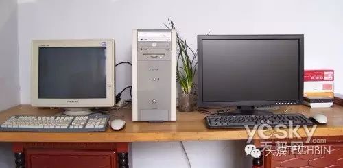 某主机与显示器正确连接_独立显示与主机的接口_一台主机接两个显示器并独立使用