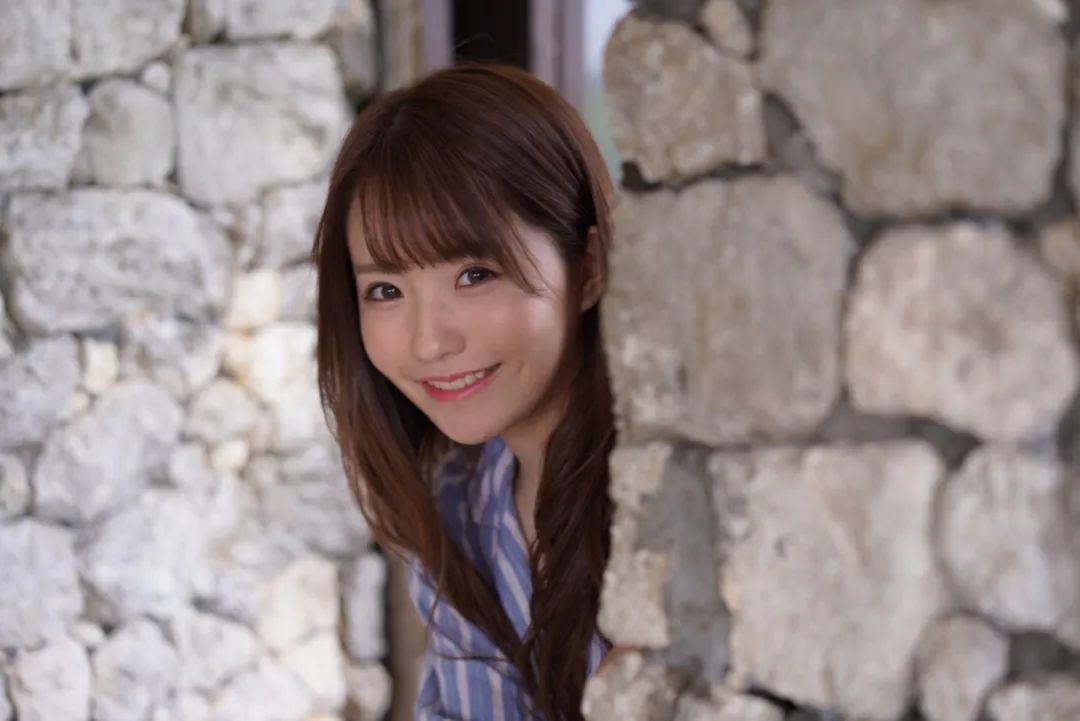 栗莉山绪车牌_栗山莉_栗林里莉步兵