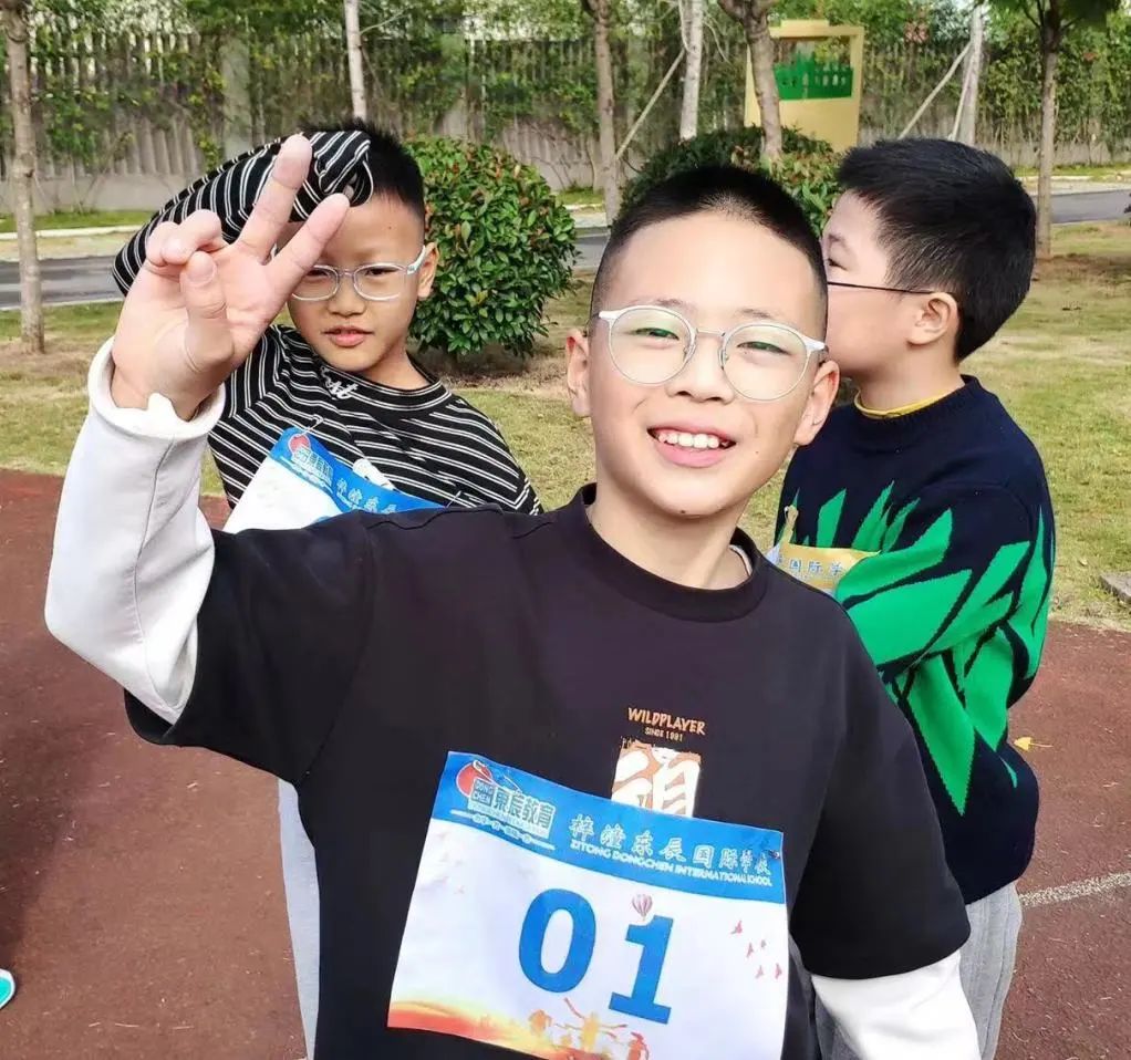 硬币摇卦图_硬币摇卦图解对照表_三个硬币摇六次图解