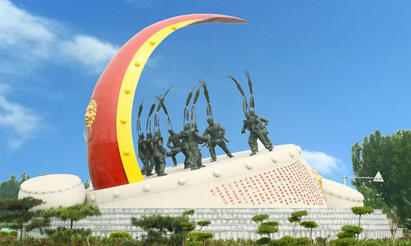 属年是哪几年_属年的和什么属相最配_93年属