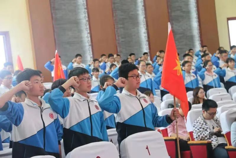 海宁市高级中学官网_海宁高级中学一本率_海宁高级中学